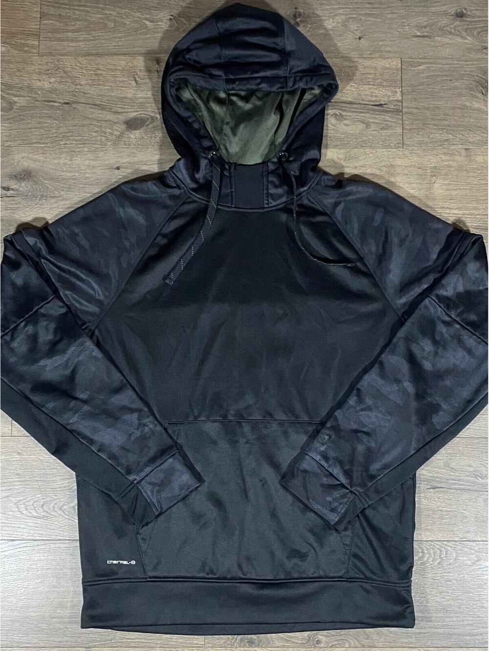 Layer 8 Thermal-8 Men's L Black Camo Pullover Hoodie Performance Athletic